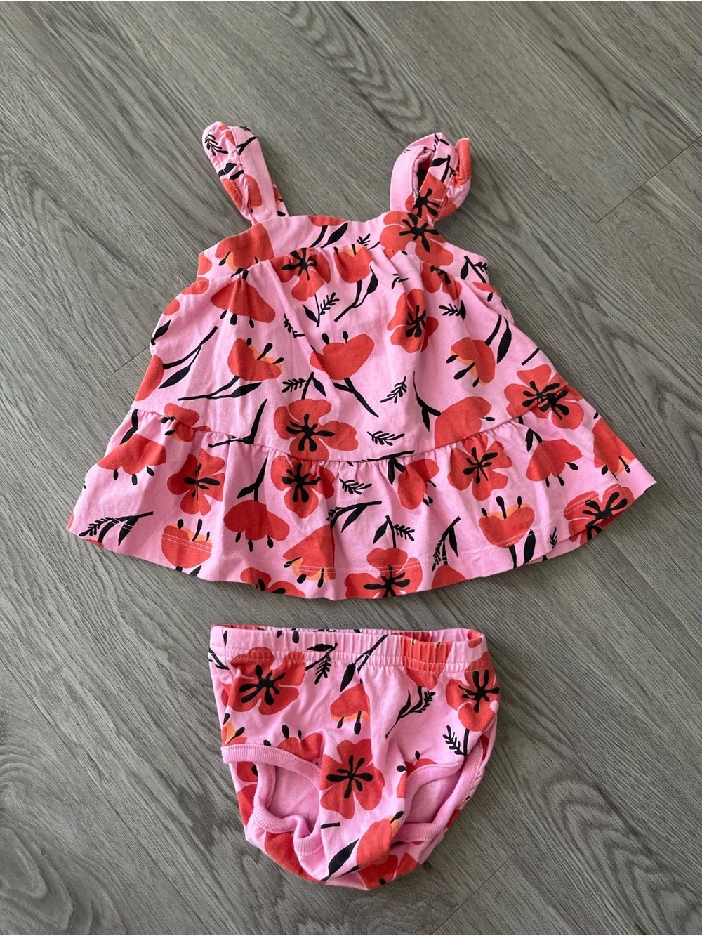Hanna Andersson two piece set 3/6 months